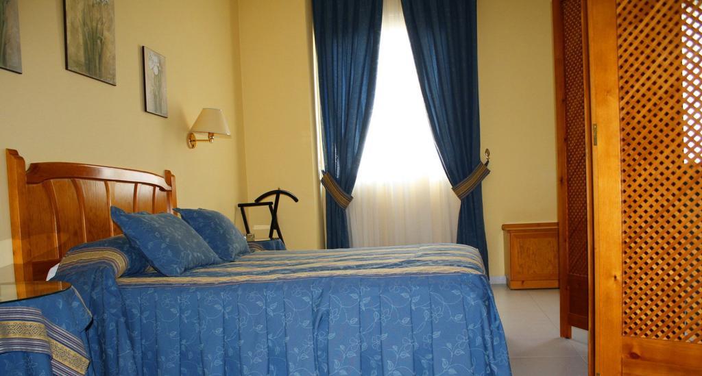 Hotel Villa Ducal 오수나 객실 사진